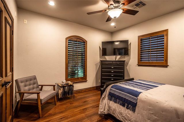 2111 Saber Lane, Weatherford, OK 73096