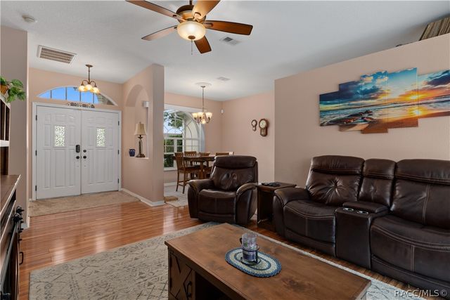 3200 St. Ives Boulevard, Spring Hill, FL 64609