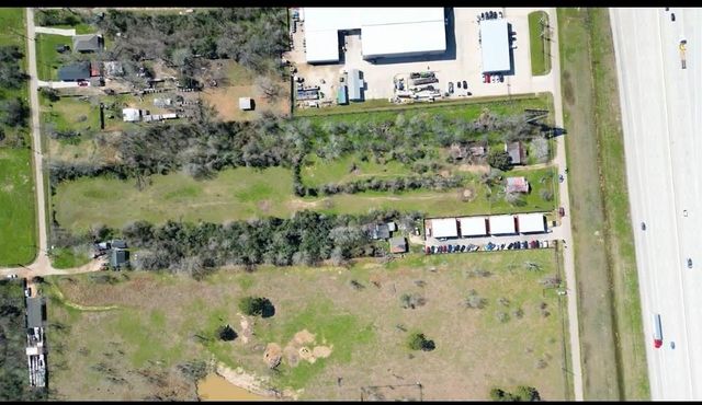 3611 10th Street, Brookshire, TX 77423
