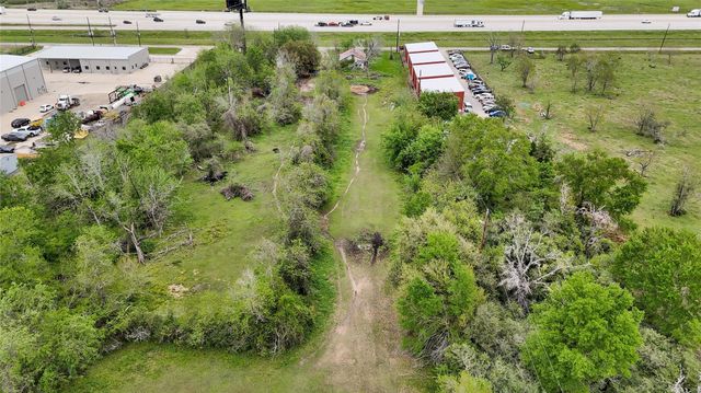 3611 10th Street, Brookshire, TX 77423