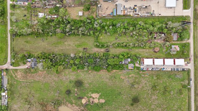 3611 10th Street, Brookshire, TX 77423