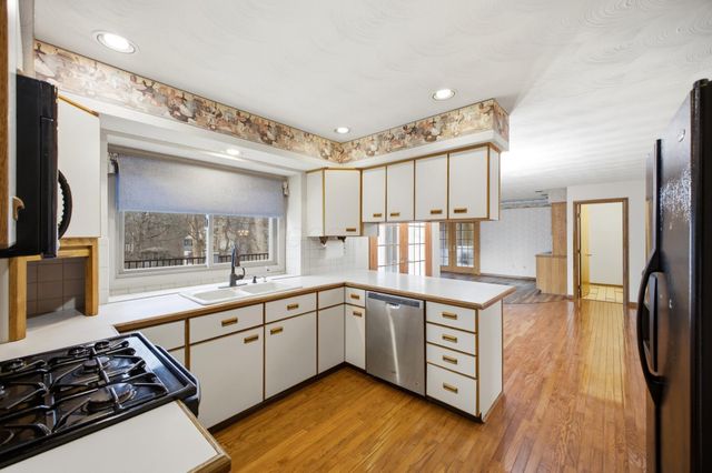 3780 Pine Ridge Drive, Lewis Center, OH 43035