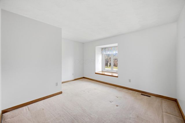 3780 Pine Ridge Drive, Lewis Center, OH 43035