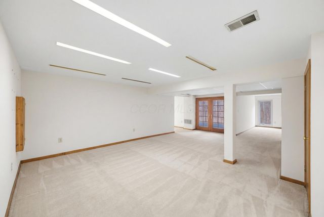 3780 Pine Ridge Drive, Lewis Center, OH 43035