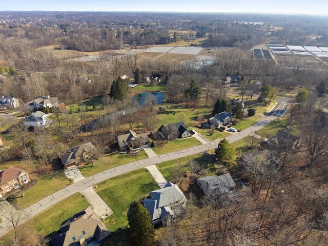 3780 Pine Ridge Drive, Lewis Center, OH 43035
