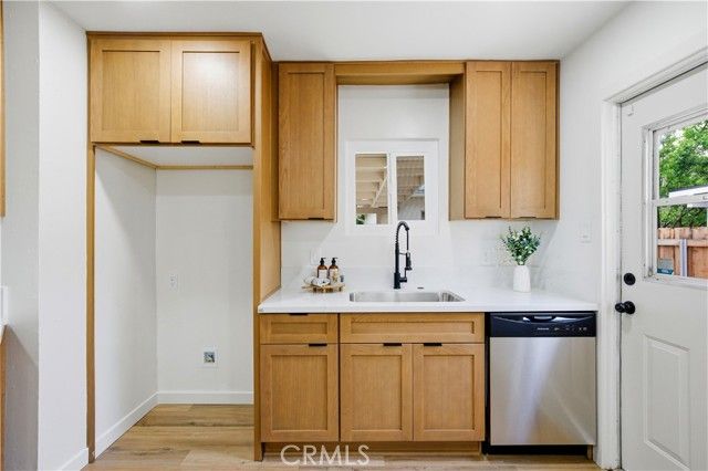 2443 Roxbury Drive, San Bernardino, CA 92404