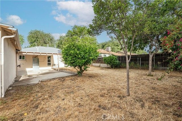 2443 Roxbury Drive, San Bernardino, CA 92404