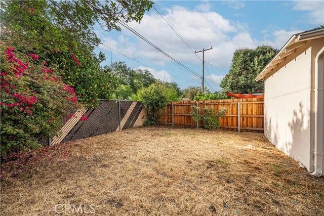 2443 Roxbury Drive, San Bernardino, CA 92404