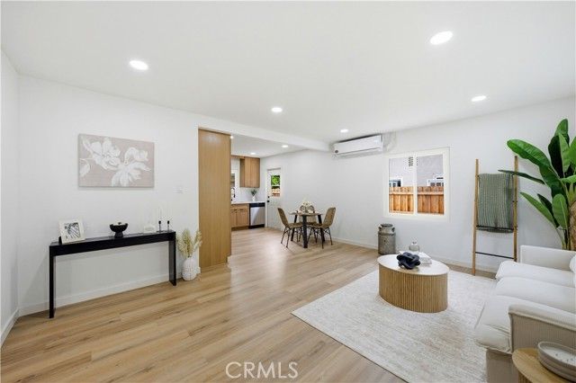 2443 Roxbury Drive, San Bernardino, CA 92404