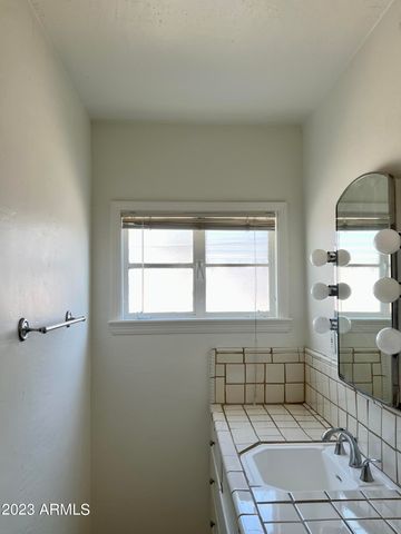 535 W Edgemont Avenue, Phoenix, AZ 85003