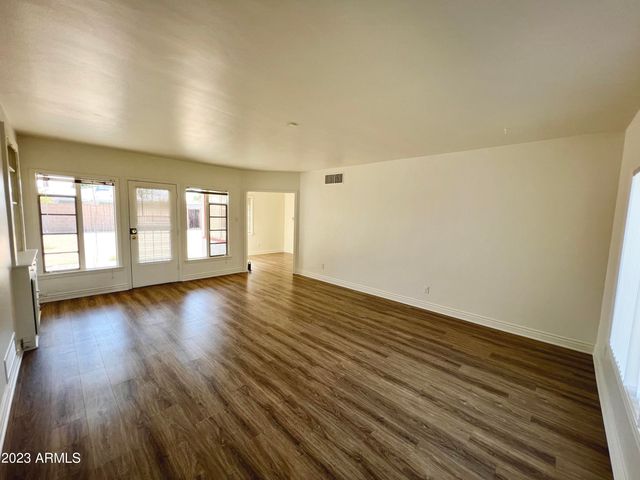 535 W Edgemont Avenue, Phoenix, AZ 85003