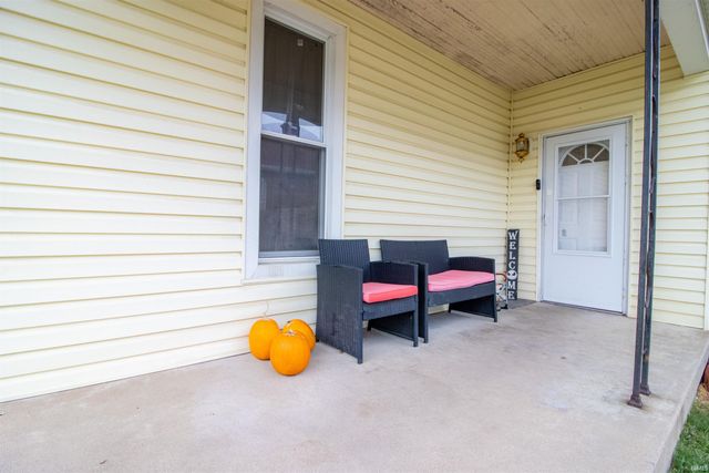 24 E Tennessee Street, Evansville, IN 47711