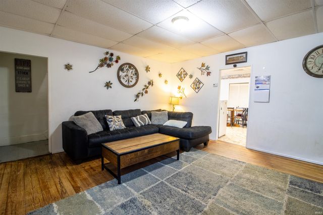 24 E Tennessee Street, Evansville, IN 47711