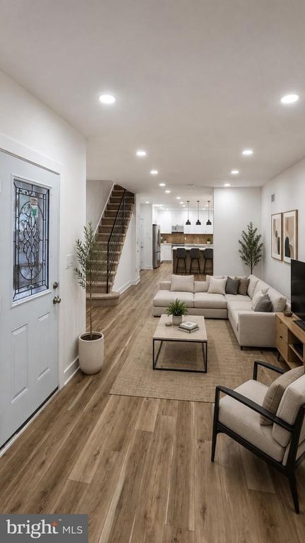 7083 FORREST AVE, PHILADELPHIA, PA 19138 — exterior