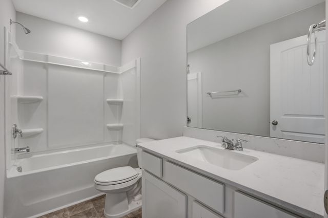 1303 Walker Way, Columbia, TN 38401