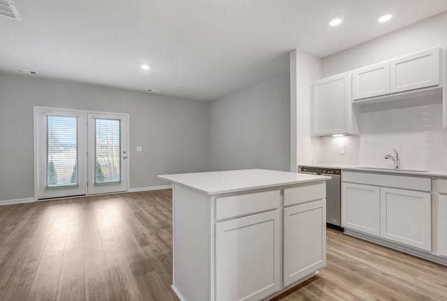 1303 Walker Way, Columbia, TN 38401