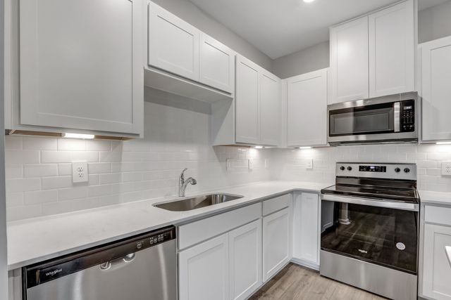 1303 Walker Way, Columbia, TN 38401