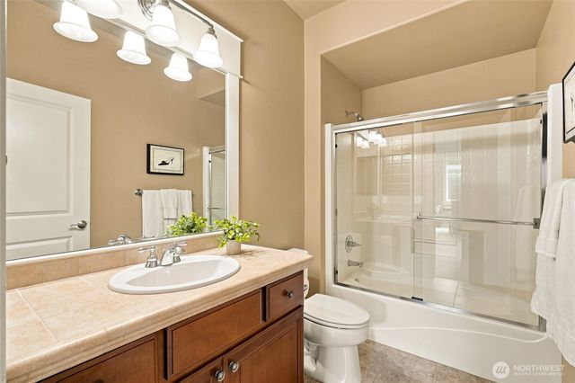 6664 Waterton Circle, Mukilteo, WA 98275