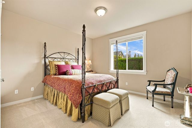 6664 Waterton Circle, Mukilteo, WA 98275