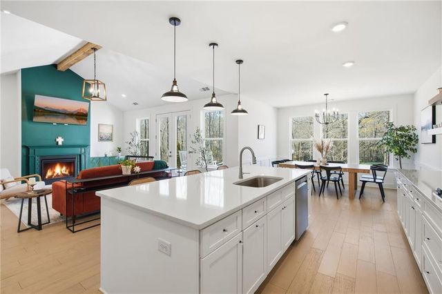 7620 Fireside Farm Drive, Dawsonville, GA 30534