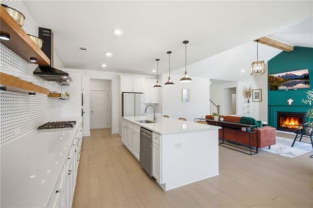 7620 Fireside Farm Drive, Dawsonville, GA 30534