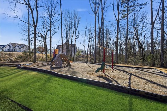 7620 Fireside Farm Drive, Dawsonville, GA 30534