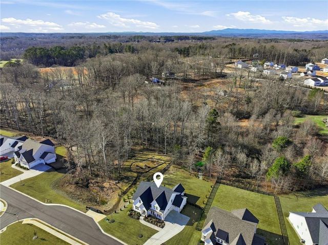 7620 Fireside Farm Drive, Dawsonville, GA 30534