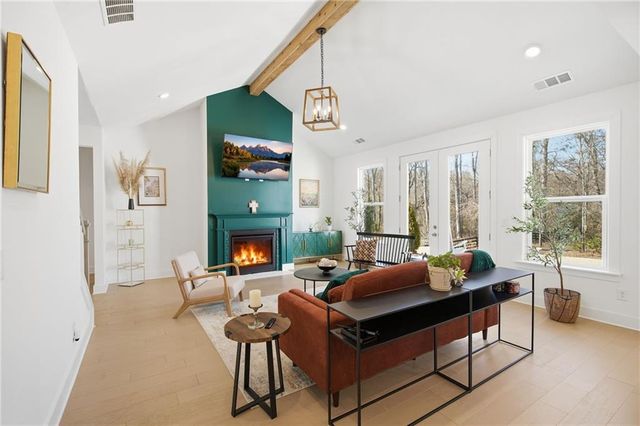 7620 Fireside Farm Drive, Dawsonville, GA 30534