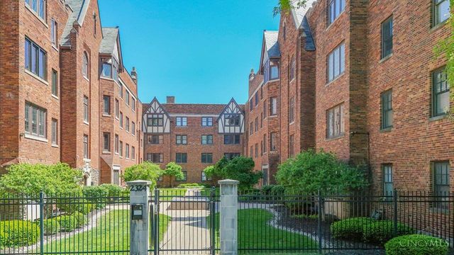 2324 Park Avenue, Cincinnati, OH 45206