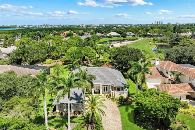260 CHESHIRE WAY, Naples, FL 34110
