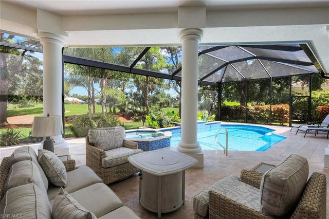 260 CHESHIRE WAY, Naples, FL 34110