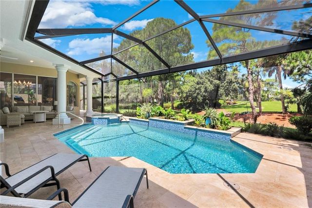 260 CHESHIRE WAY, Naples, FL 34110