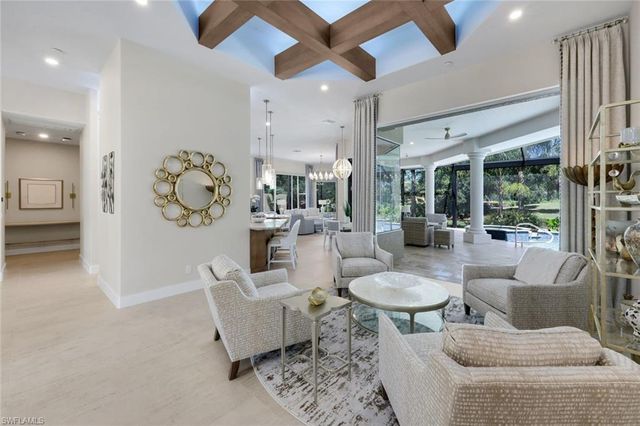 260 CHESHIRE WAY, Naples, FL 34110