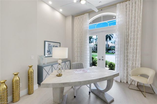 260 CHESHIRE WAY, Naples, FL 34110