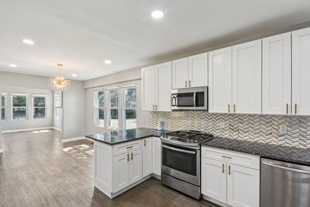 8358 S Sangamon Street, Chicago, IL 60620