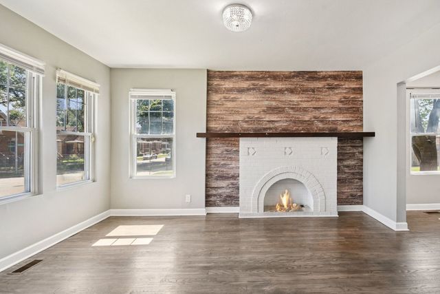 8358 S Sangamon Street, Chicago, IL 60620