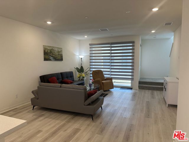 2957 W Lincoln Avenue 5, Anaheim, CA 92801