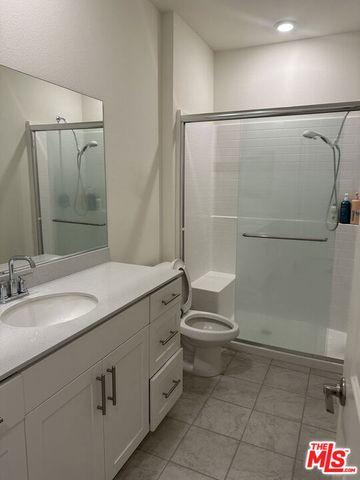 2957 W Lincoln Avenue 5, Anaheim, CA 92801