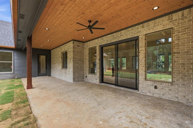 273 Martin Drive, Granbury, TX 76049