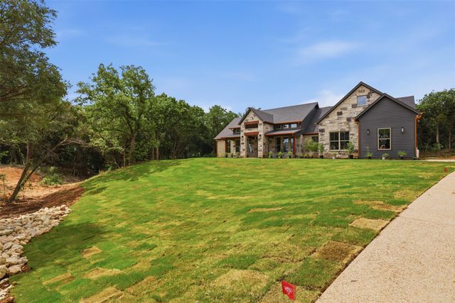 273 Martin Drive, Granbury, TX 76049