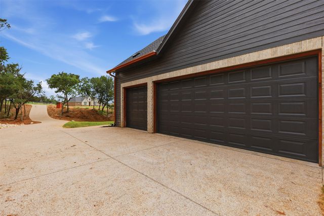 273 Martin Drive, Granbury, TX 76049