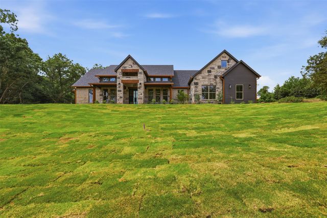 273 Martin Drive, Granbury, TX 76049