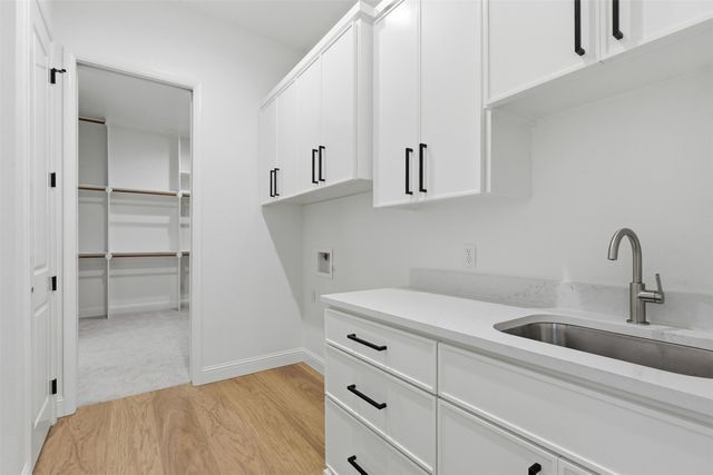 273 Martin Drive, Granbury, TX 76049