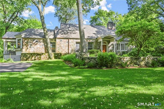 5 Topping Lane, Norwalk, CT 06854