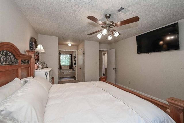 127 Eady Dr., Bremen, GA 30110
