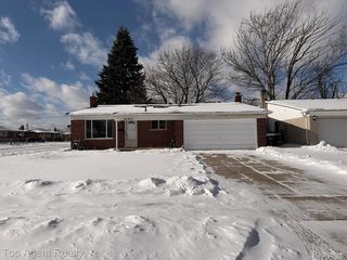 40903 Flagstaff Drive, Sterling Heights, MI 48313