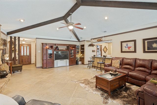 1901 Anna Drive, Irving, TX 75061