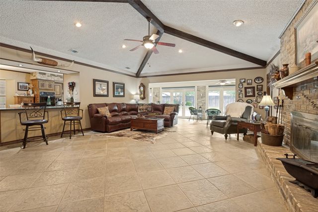 1901 Anna Drive, Irving, TX 75061