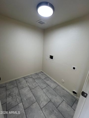 8377 N 106TH Drive, Peoria, AZ 85345