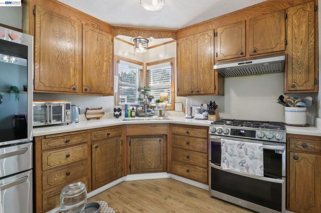 1411 C St, Antioch, CA 94509